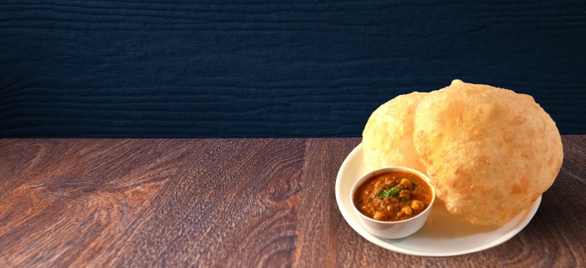 Bold Spices, Bigger Smiles“Canada’s Premium Chole Bhature Delight”